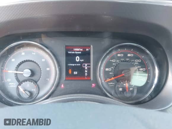 2014 Dodge Charger SE with VIN 2C3CDXBG2EH364318, listed as a IAAI auction lot 43365253 with 105,597 mi miles and . Bid and sale history available at DreamBid. Image 7.