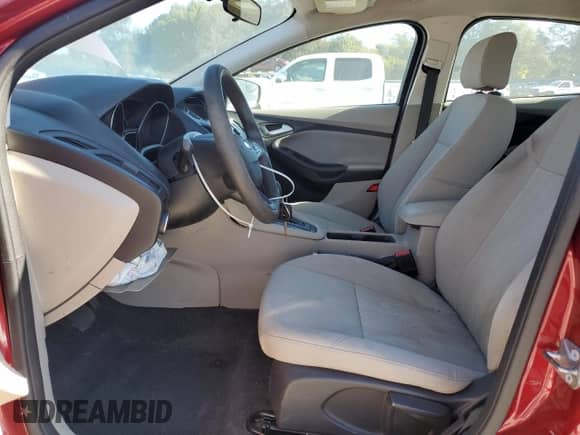 2015 Ford Focus SE с VIN 1FADP3K21FL289982, выставлен на аукционе Copart как лот 82440545 с пробегом 155 547 миль миль и Списание • Salvage title. История ставок и продаж доступна на DreamBid. Изображение 7.