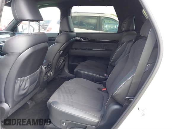 2024 Hyundai Palisade Calligraphy z VIN KM8R7DGE8RU662793, wystawiony jako IAAI lot #37977969 z przebiegiem 1 202 mil mil oraz . Historia ofert i sprzedaży dostępna na DreamBid. Obrazek 8.