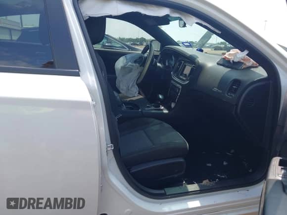 2020 Dodge Charger SXT with VIN 2C3CDXBG7LH208711, listed as a IAAI auction lot 43028429 with Not provided miles and . Bid and sale history available at DreamBid. Image 5.