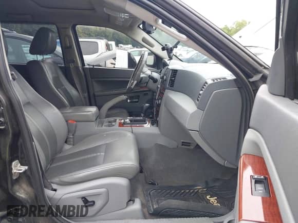 2007 Jeep Grand Cherokee Limited с VIN 1J8HR58237C701757, выставлен на аукционе IAAI как лот 43051724 с пробегом 172 905 миль миль и . История ставок и продаж доступна на DreamBid. Изображение 5.