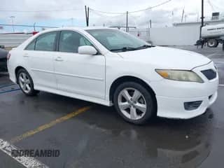 2011 Toyota Camry XLE with VIN 4T1BK3EK5BU609901, listed as a IAAI auction lot 43450106 with 208,455 mi miles and . Bid and sale history available at DreamBid. Image 1.