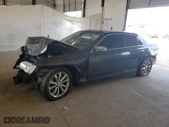 2019 Chrysler 300 Limited с VIN 2C3CCAKG7KH690904, выставлен на аукционе Copart как лот 80801455 с пробегом 114 843 миль миль и Чистый • Clean title. История ставок и продаж доступна на DreamBid. Изображение 1.