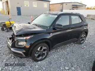 2022 Hyundai Venue SEL z VIN KMHRC8A39NU180824, wystawiony jako Copart lot #90549065 z przebiegiem 37 140 mil mil oraz Szkoda całkowita • Salvage title. Historia ofert i sprzedaży dostępna na DreamBid. Obrazek 1.