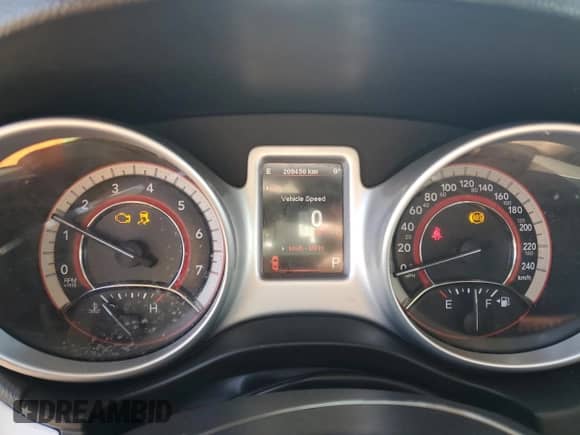2012 Dodge Journey R/T with VIN 3C4PDDFG4CT334487, listed as a Copart auction lot 84225095 with 209,450 mi miles and Clean title. Bid and sale history available at DreamBid. Image 9.