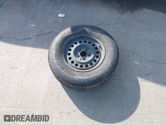 2006 Ford Explorer XLT with VIN 1FMEU63866UB58130, listed as a IAAI auction lot 41248104 with 291,058 mi miles and . Bid and sale history available at DreamBid. Image 12.
