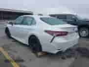 2023 Toyota Camry Hybrid XSE с VIN 4T1K31AK1PU603690, выставлен на аукционе IAAI как лот 42315623 с пробегом 46 954 миль миль и . История ставок и продаж доступна на DreamBid. Изображение 3.