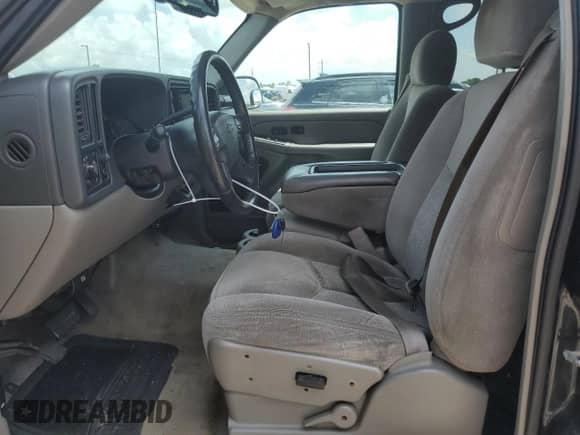 2006 Chevrolet Suburban LS с VIN 1GNEC16Z06J170846, выставлен на аукционе Copart как лот 59915214 с пробегом 249 701 миль миль и Чистый • Clean title. История ставок и продаж доступна на DreamBid. Изображение 7.