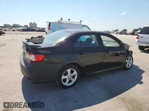 2011 Toyota Corolla L with VIN 2T1BU4EE9BC698769, listed as a Copart auction lot 81155745 with 167,386 mi miles and Salvage title. Bid and sale history available at DreamBid. Image 3.