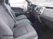 2013 Ford F-150 XL z VIN 1FTEX1CM8DFB15793, wystawiony jako IAAI lot #43255608 z przebiegiem 178 163 mil mil oraz . Historia ofert i sprzedaży dostępna na DreamBid. Obrazek 5.