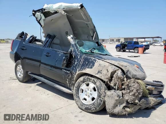 2014 Chevrolet Tahoe LT with VIN 1GNSCBE00ER248635, listed as a Copart auction lot 65802205 with Not provided miles and Non repairable. Bid and sale history available at DreamBid. Image 4.