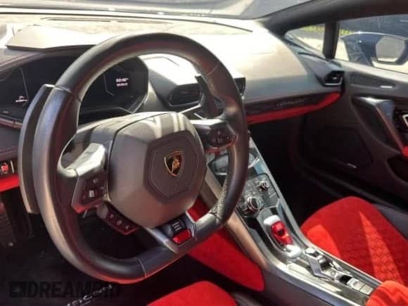 2018 Lamborghini Huracan LP 580-2 с VIN ZHWUC2ZF6JLA10389, выставлен на аукционе Copart как лот 70038495 с пробегом 10 887 миль миль и Списание • Salvage title. История ставок и продаж доступна на DreamBid. Изображение 9.