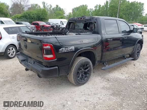 2019 Ram 1500 Laramie с VIN 1C6SRFJT5KN725827, выставлен на аукционе IAAI как лот 42685496 с пробегом Не указан миль и . История ставок и продаж доступна на DreamBid. Изображение 2.