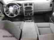 2005 Dodge Dakota SLT с VIN 1D7HW48NX5S151759, выставлен на аукционе Copart как лот 44427465 с пробегом Не указан миль и Чистый • Clean title. История ставок и продаж доступна на DreamBid. Изображение 8.