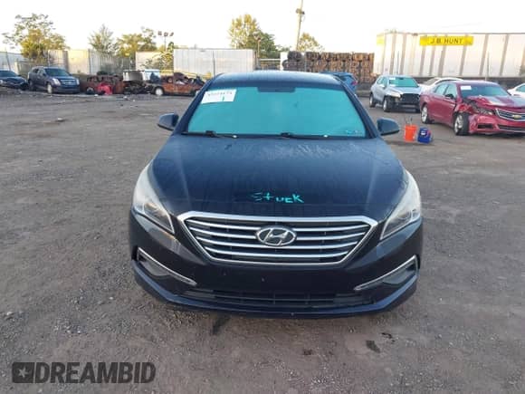 2015 Hyundai Sonata SE с VIN 5NPE24AF7FH218426, выставлен на аукционе IAAI как лот 43374173 с пробегом 127 036 миль миль и . История ставок и продаж доступна на DreamBid. Изображение 6.