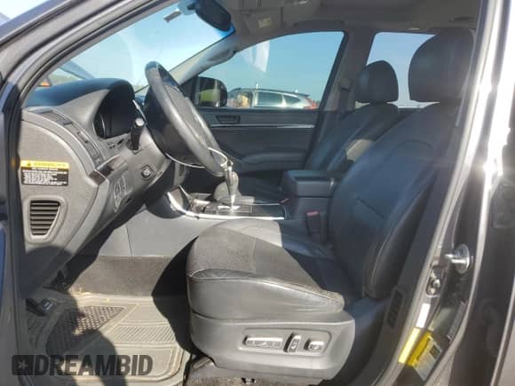 2010 Hyundai Veracruz Limited with VIN KM8NU4CC2AU132707, listed as a Copart auction lot 86854074 with 219,992 mi miles and Clean title. Bid and sale history available at DreamBid. Image 7.