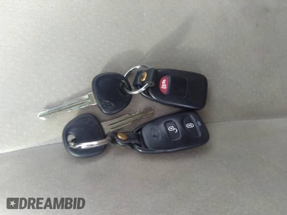 2008 Hyundai Santa Fe SE с VIN 5NMSH73E98H210383, выставлен на аукционе IAAI как лот 43306768 с пробегом 169 103 миль миль и . История ставок и продаж доступна на DreamBid. Изображение 11.