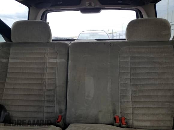 1995 Jeep Grand Cherokee Laredo with VIN 1J4GZ58S2SC703196, listed as a Copart auction lot 68571944 with 264,876 mi miles and Clean title. Bid and sale history available at DreamBid. Image 10.