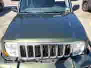 2006 Jeep Commander Limited с VIN 1J8HG58206C364209, выставлен на аукционе Copart как лот 69515845 с пробегом 149 198 миль миль и Списание • Salvage title. История ставок и продаж доступна на DreamBid. Изображение 12.