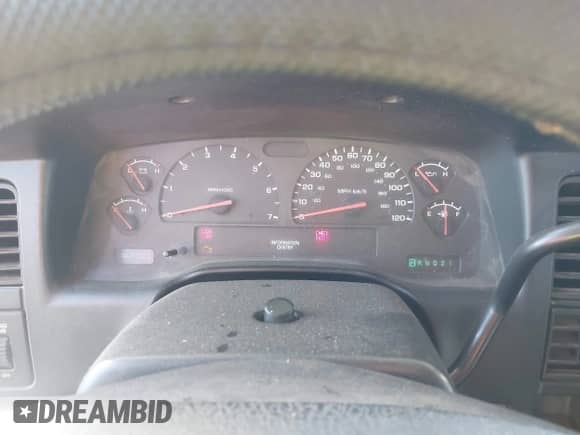 2002 Dodge Dakota Sport with VIN 1B7HL38N22S652119, listed as a IAAI auction lot 43395458 with 162,733 mi miles and . Bid and sale history available at DreamBid. Image 7.