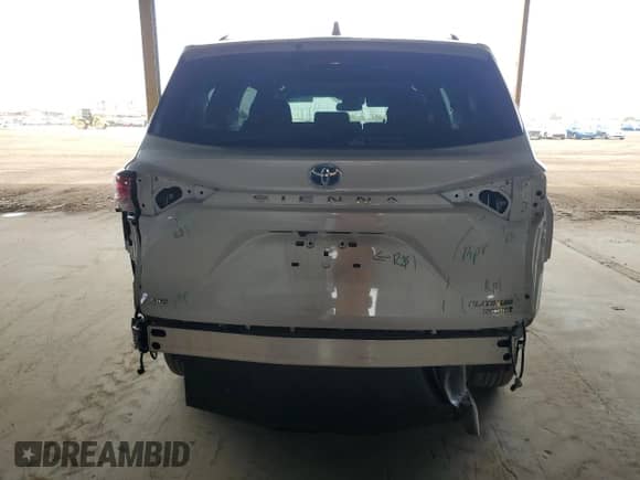 2023 Toyota Sienna Platinum с VIN 5TDESKFC4PS095831, выставлен на аукционе Copart как лот 55919975 с пробегом 6 626 миль миль и Списание • Salvage title. История ставок и продаж доступна на DreamBid. Изображение 6.