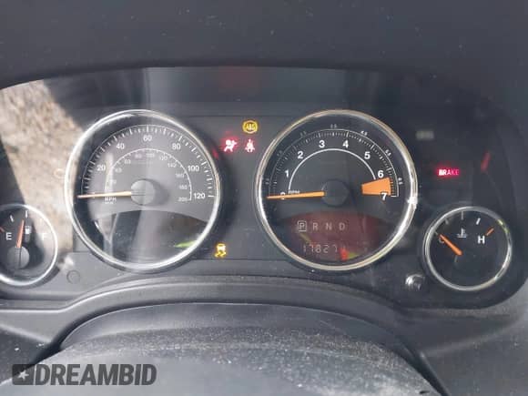 2017 Jeep Compass High Altitude z VIN 1C4NJCEA8HD151517, wystawiony jako IAAI lot #41732046 z przebiegiem 178 271 mil mil oraz . Historia ofert i sprzedaży dostępna na DreamBid. Obrazek 7.