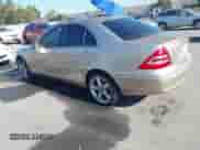 2002 Mercedes-Benz C 230/260/280/320 с VIN WDBRF64J92F233899, выставлен на аукционе IAAI как лот 43494107 с пробегом 210 310 миль миль и . История ставок и продаж доступна на DreamBid. Изображение 3.