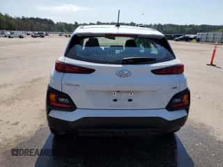 2020 Hyundai Kona SE с VIN KM8K1CAA5LU401745, выставлен на аукционе Copart как лот 68673895 с пробегом 122 838 миль миль и Списание • Salvage title. История ставок и продаж доступна на DreamBid. Изображение 6.