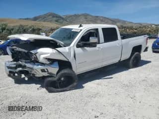 2018 Chevrolet Silverado 2500HD LT with VIN 1GC1KVEY6JF211826, listed as a Copart auction lot 62526005 with 102,192 mi miles and Salvage title. Bid and sale history available at DreamBid. Image 1.