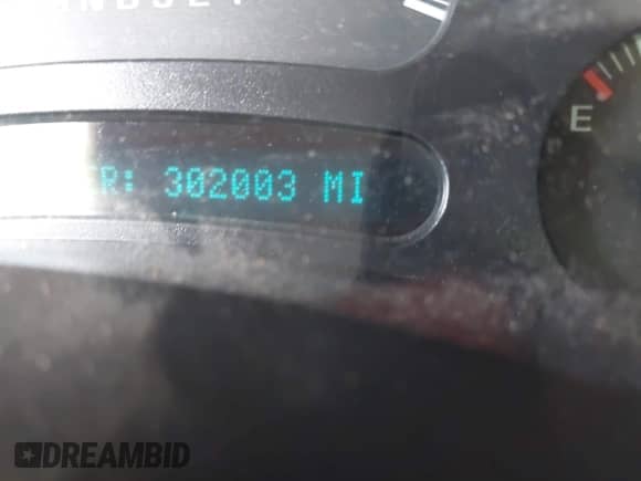 2006 Chevrolet Silverado 2500HD with VIN 1GBHK24U36E151890, listed as a IAAI auction lot 43035780 with 302,003 mi miles and . Bid and sale history available at DreamBid. Image 7.