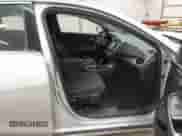 2016 Chevrolet Malibu LT z VIN 1G1ZE5ST3GF330731, wystawiony jako IAAI lot #43381521 z przebiegiem 69 236 mil mil oraz . Historia ofert i sprzedaży dostępna na DreamBid. Obrazek 5.