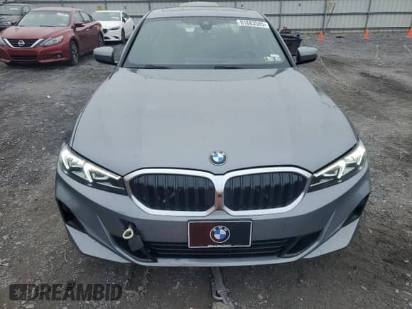 2023 BMW 3 Series 330i xDrive с VIN 3MW89FF00P8D65293, выставлен на аукционе Copart как лот 81683585 с пробегом 30 039 миль миль и Списание • Salvage title. История ставок и продаж доступна на DreamBid. Изображение 5.