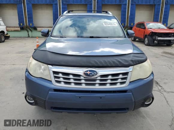 2011 Subaru Forester z VIN JF2SHBHC6BH767871, wystawiony jako Copart lot #82840074 z przebiegiem 158 537 mil mil oraz Czysty tytuł • Clean title. Historia ofert i sprzedaży dostępna na DreamBid. Obrazek 5.