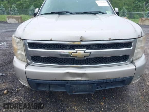 2008 Chevrolet Silverado 1500 LTZ with VIN 3GCEK13358G306551, listed as a IAAI auction lot 42327492 with 216,206 mi miles and . Bid and sale history available at DreamBid. Image 6.