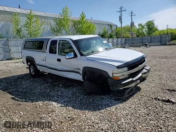 2002 Chevrolet Silverado 2500HD LT с VIN 1GCHK29192E224989, выставлен на аукционе Copart как лот 58627385 с пробегом 139 938 миль миль и Чистый • Clean title. История ставок и продаж доступна на DreamBid. Изображение 13.