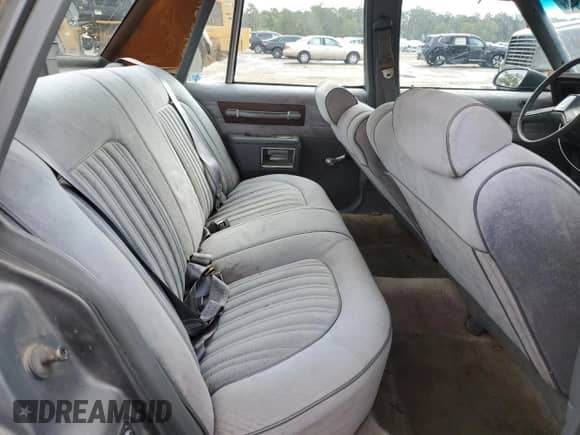 1989 Chevrolet Caprice с VIN 1G1BN51E8KR219541, выставлен на аукционе Copart как лот 78588294 с пробегом 54 750 миль миль и Чистый • Clean title. История ставок и продаж доступна на DreamBid. Изображение 10.