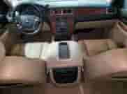 2007 Chevrolet Tahoe LT с VIN 1GNFK13027J258621, выставлен на аукционе Copart как лот 71697705 с пробегом 260 265 миль миль и Чистый • Clean title. История ставок и продаж доступна на DreamBid. Изображение 8.