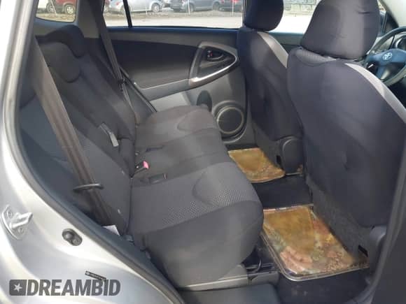 2007 Toyota RAV4 Sport with VIN JTMBD32V576040296, listed as a IAAI auction lot 43546208 with 113,457 mi miles and . Bid and sale history available at DreamBid. Image 8.