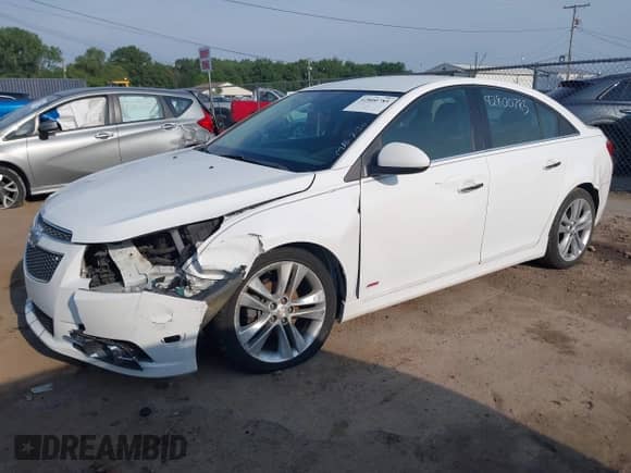 2014 Chevrolet Cruze LTZ с VIN 1G1PG5SB7E7370942, выставлен на аукционе IAAI как лот 42800785 с пробегом 153 521 миль миль и . История ставок и продаж доступна на DreamBid. Изображение 2.