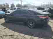 2019 Toyota Camry SE z VIN 4T1B11HK3KU166036, wystawiony jako Copart lot #83827125 z przebiegiem 131 811 mil mil oraz Szkoda całkowita • Salvage title. Historia ofert i sprzedaży dostępna na DreamBid. Obrazek 2.