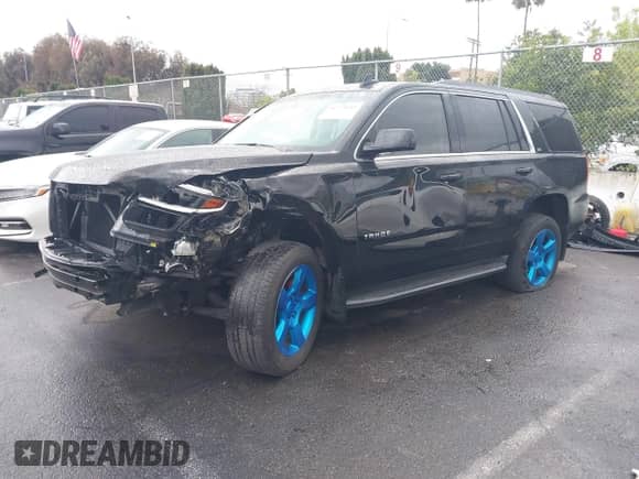 2016 Chevrolet Tahoe LS с VIN 1GNSCAEC8GR387676, выставлен на аукционе IAAI как лот 41774142 с пробегом 36 695 миль миль и . История ставок и продаж доступна на DreamBid. Изображение 19.