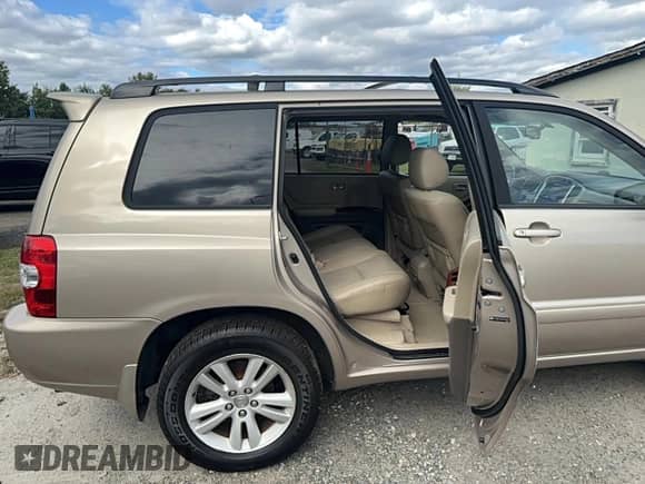 2007 Toyota Highlander w/3rd Row с VIN JTEEW21A870034037, выставлен на аукционе Copart как лот 85937605 с пробегом 118 536 миль миль и Чистый • Clean title. История ставок и продаж доступна на DreamBid. Изображение 6.