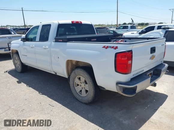 2019 Chevrolet Silverado 1500 LT z VIN 2GCVKPEC2K1205418, wystawiony jako IAAI lot #42912846 z przebiegiem 109 062 mil mil oraz . Historia ofert i sprzedaży dostępna na DreamBid. Obrazek 3.