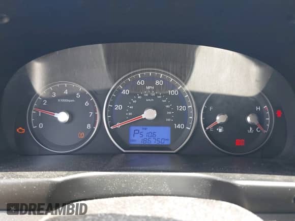 2012 Hyundai Santa Fe Limited с VIN 5XYZKDAG7CG145474, выставлен на аукционе IAAI как лот 42692080 с пробегом 186 750 миль миль и . История ставок и продаж доступна на DreamBid. Изображение 7.