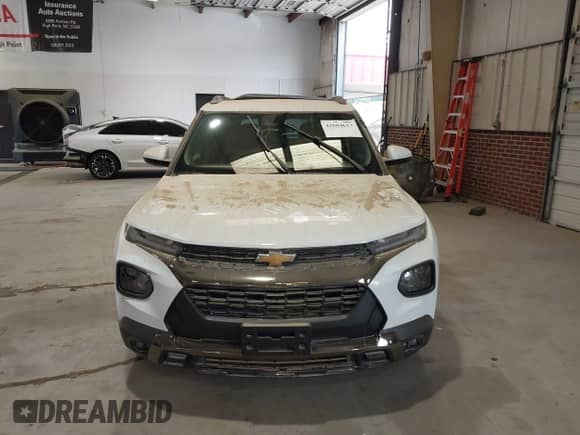 2023 Chevrolet TrailBlazer ACTIV с VIN KL79MVSL7PB175566, выставлен на аукционе IAAI как лот 42684617 с пробегом Не указан миль и . История ставок и продаж доступна на DreamBid. Изображение 11.