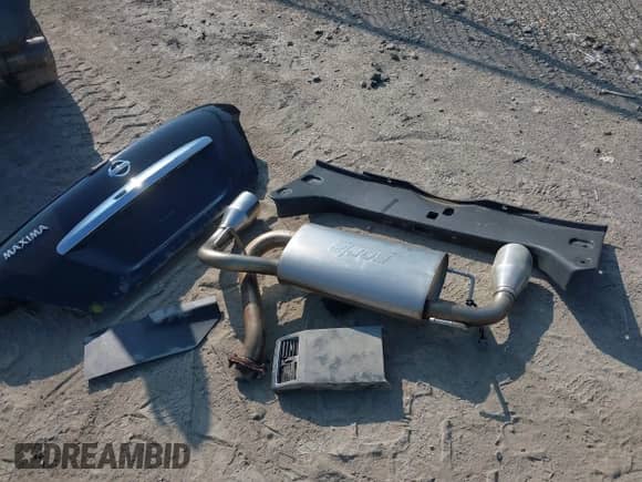 2014 Nissan Maxima SV z VIN 1N4AA5AP7EC431621, wystawiony jako IAAI lot #42953878 z przebiegiem 159 601 mil mil oraz . Historia ofert i sprzedaży dostępna na DreamBid. Obrazek 12.