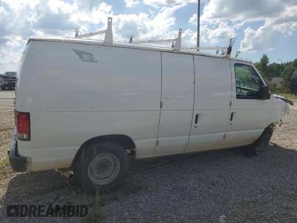 2014 Ford Econoline Cargo Commercial with VIN 1FTNE2EWXEDA07635, listed as a Copart auction lot 61407115 with 205,068 mi miles and Salvage title. Bid and sale history available at DreamBid. Image 3.