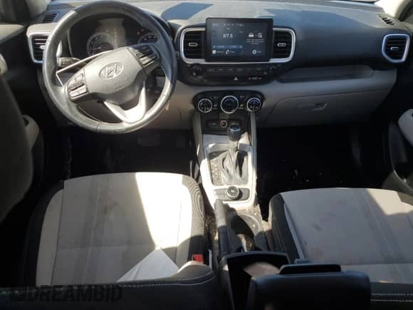 2022 Hyundai Venue SEL with VIN KMHRC8A32NU166585, listed as a Copart auction lot 86672115 with 71,399 mi miles and Salvage title. Bid and sale history available at DreamBid. Image 8.