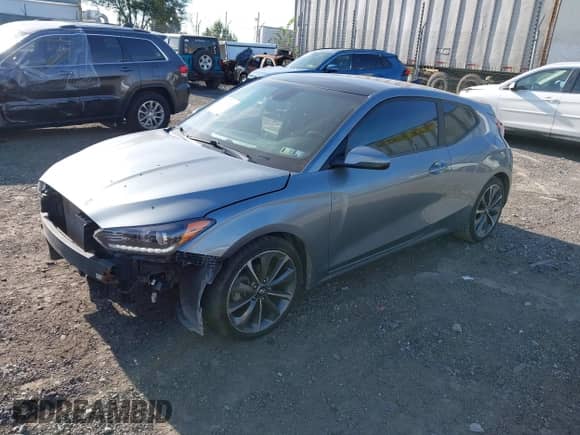 2020 Hyundai Veloster 2.0 с VIN KMHTG6AF2LU030513, выставлен на аукционе IAAI как лот 43331652 с пробегом 45 344 миль миль и . История ставок и продаж доступна на DreamBid. Изображение 18.