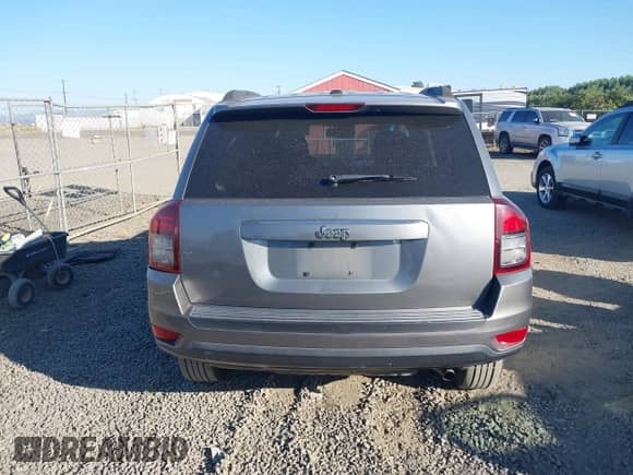 2014 Jeep Compass Sport with VIN 1C4NJCBA8ED617995, listed as a IAAI auction lot 42964160 with 187,897 mi miles and . Bid and sale history available at DreamBid. Image 16.
